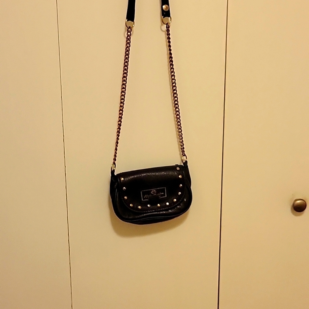 Vintage leather Harley Davidson handbag.